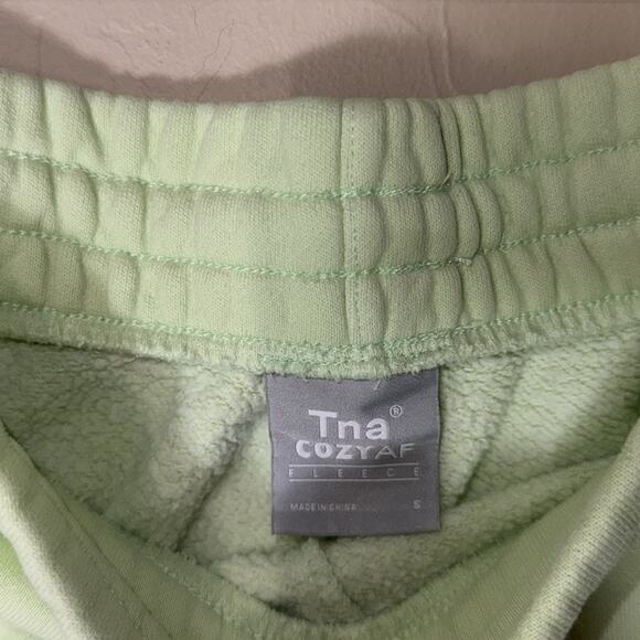 Aritzia Tna cozy A fleece high waist drawstring lounge shorts. - Picture 2 of 7